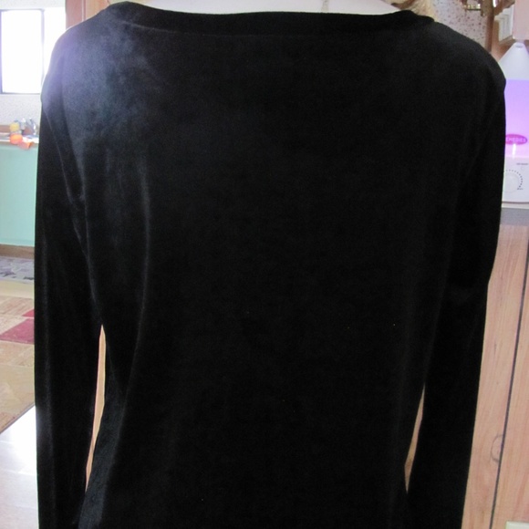 Wanna B VELVET TOP WITH FRONT KNOT Brand New Poly/ - Picture 6 of 6